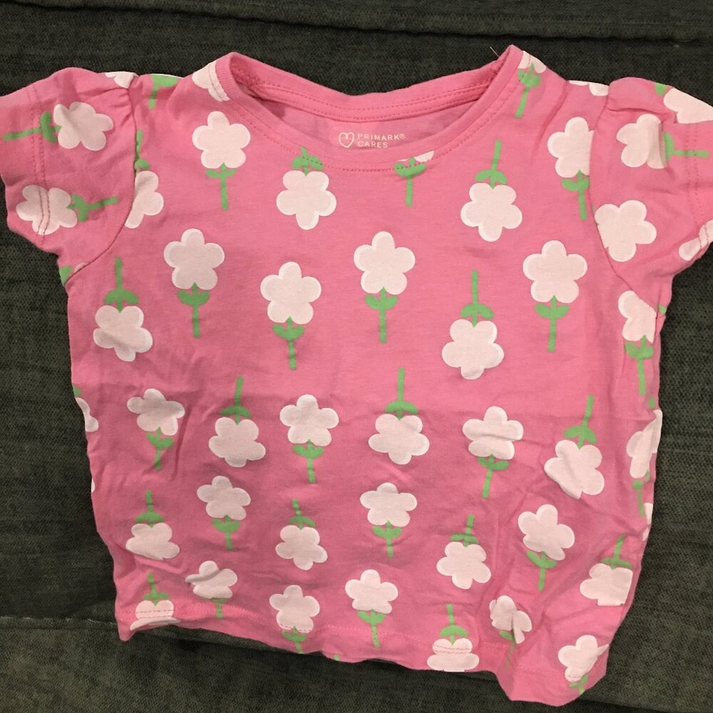 cute short sleeves top size 12-18 months